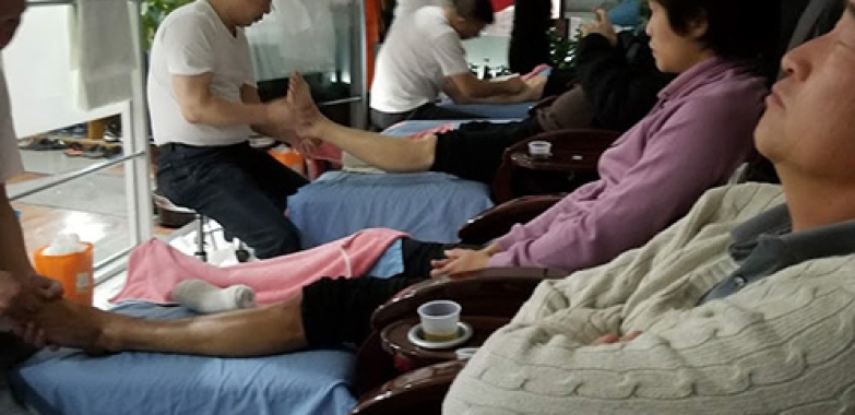 160 네일 & 풋스파