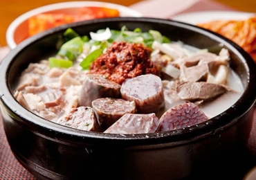 탕 3호점 – 순대국 돼지국밥 전문점