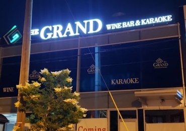 The Grand Wine and Bar