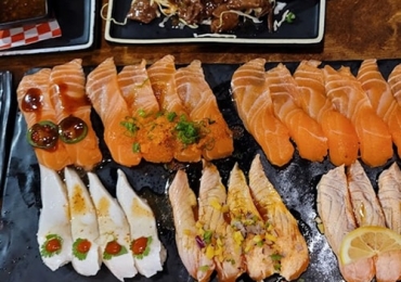 Top Sushi 탑 스시 & 굴